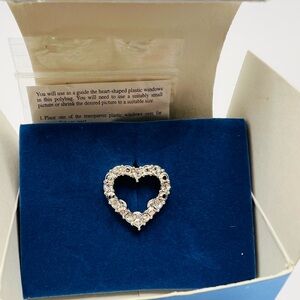 Avon 2005 Heart Frame Slide-On Charm Silver Tone With Box